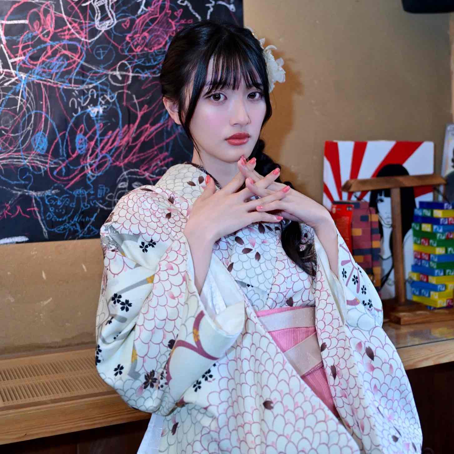 radio_img_url