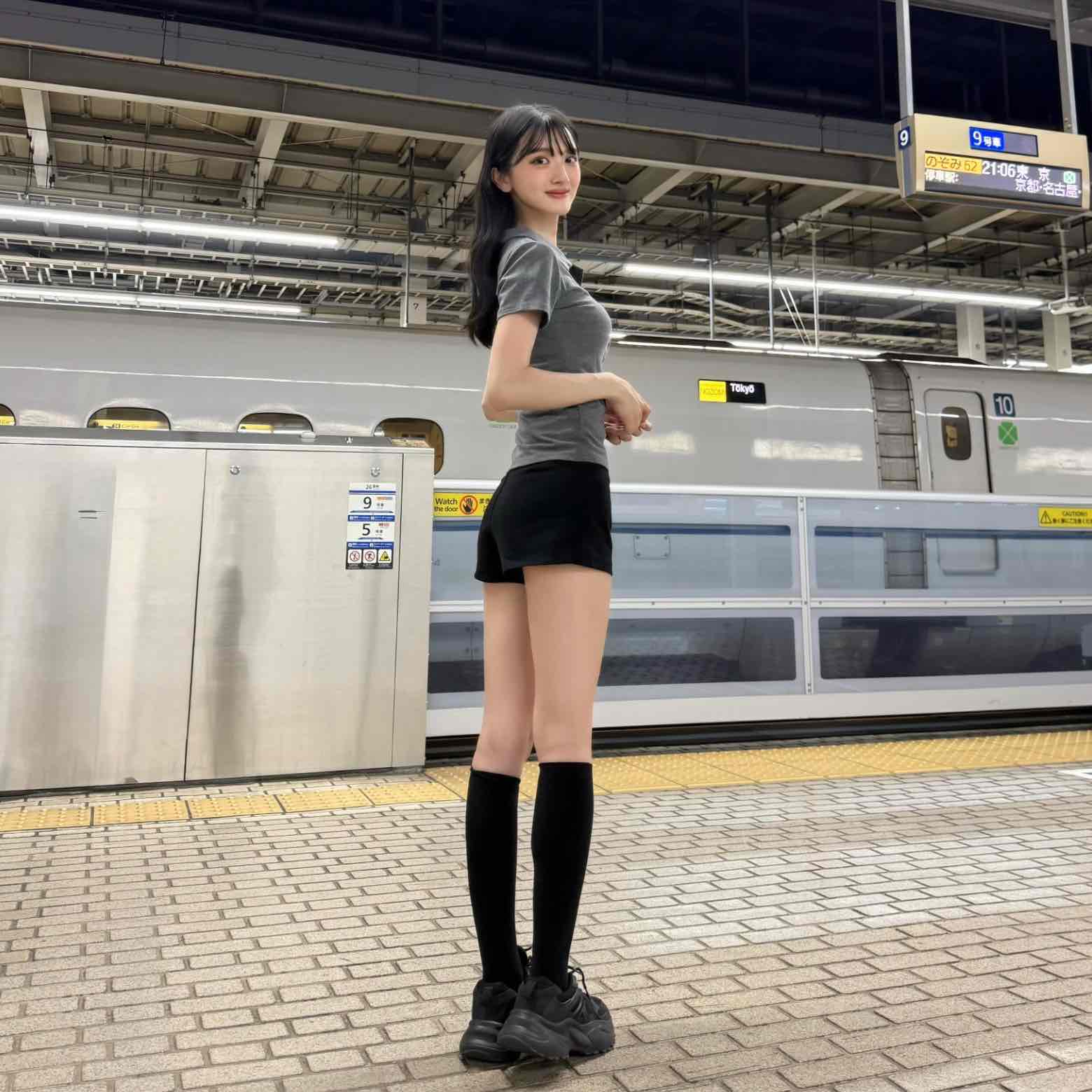 radio_img_url