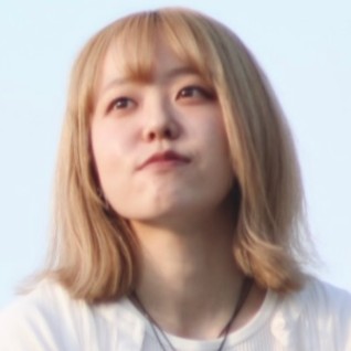 プロフィール