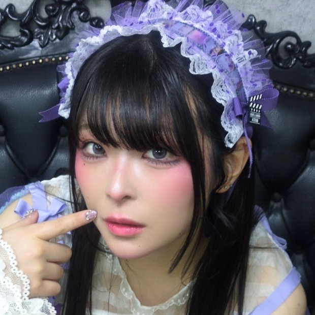 プロフィール