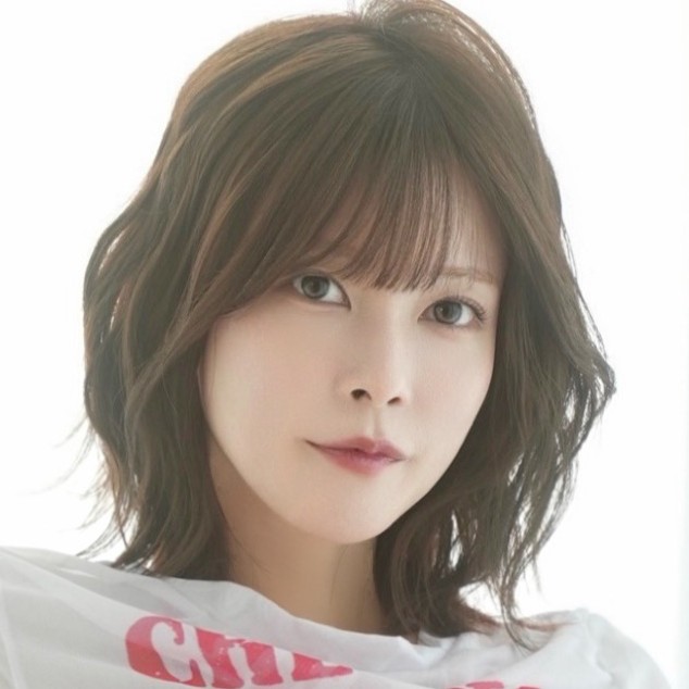プロフィール