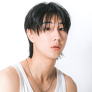 プロフィール