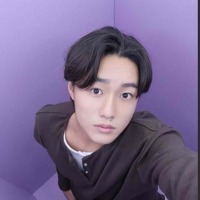 プロフィール